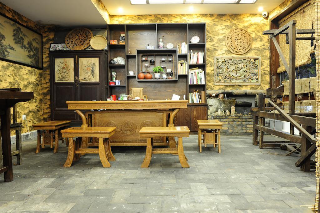 Fenghuang Poshan Inn Exterior photo